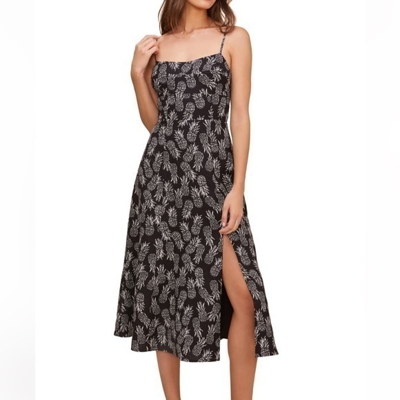 Astr Dresses & Skirts - Black palm tree print dress